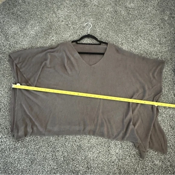 Brown Oversized Dolman Poncho Sweater One Size V-Neck High Low Hem Cozy Knit - Picture 6 of 6